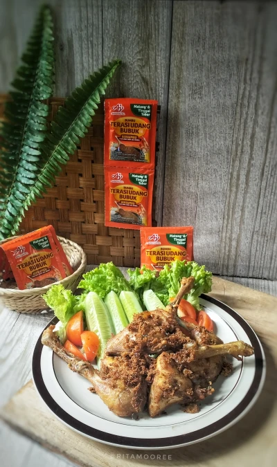 Ayam Goreng Kremes Bumbu Terasi