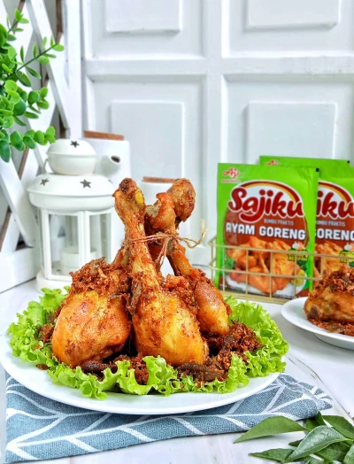 Ayam Goreng Lengkuas Daun Kari