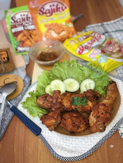 AYAM goreng terasi daun jeruk