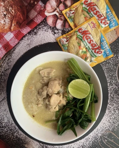 Ayam Kangkung Kuah Coto