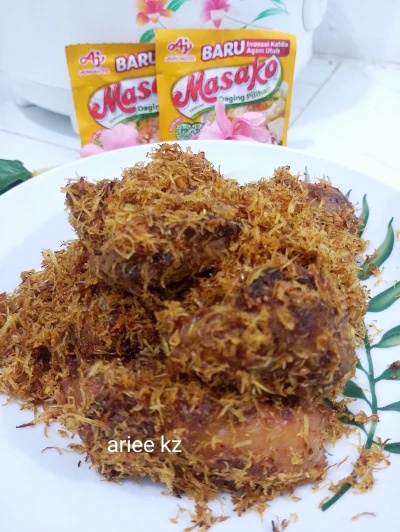 Ayam serundeng kelapa ala Masako