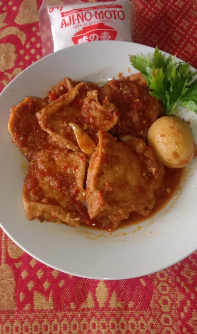 Bali Tahu Telur