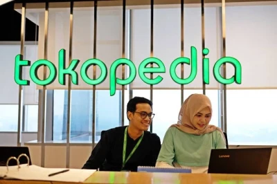 Berapa nomor WhatsApp Tokopedia