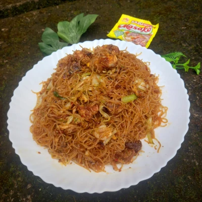 Bihun Goreng Ayam Sayur