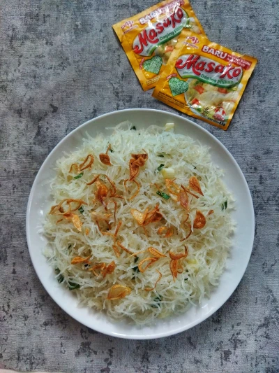 Bihun goreng kampung