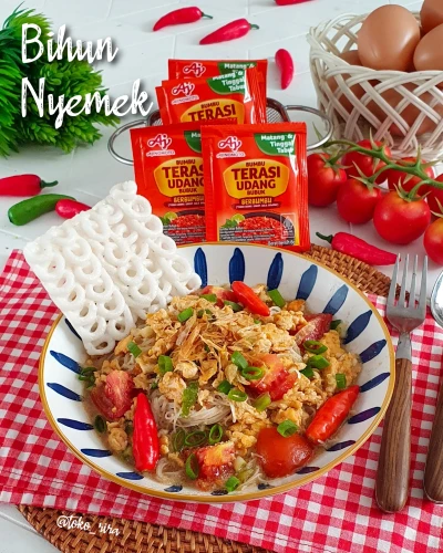 BIHUN NYEMEK