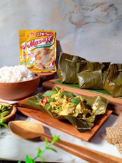 Botok Lamtoro Ayam Kemangi