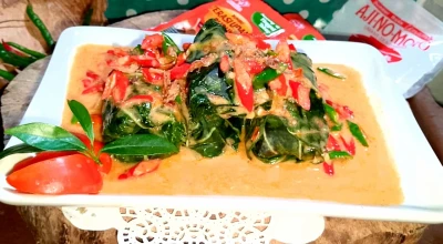 BUNTHIL  DAUN TALAS