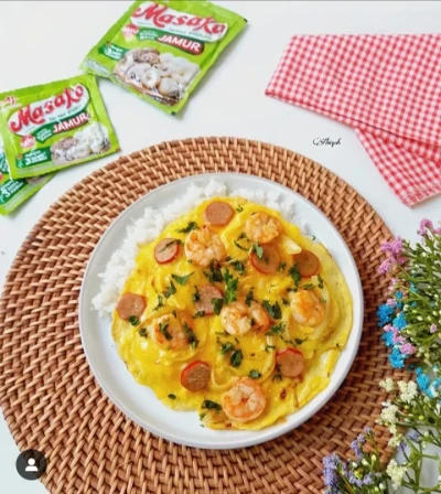 Chiffon Egg with Rice