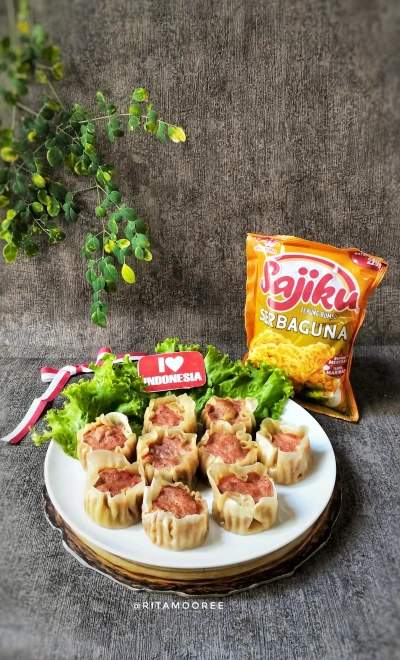 Dimsum Sajiku Merah Putih
