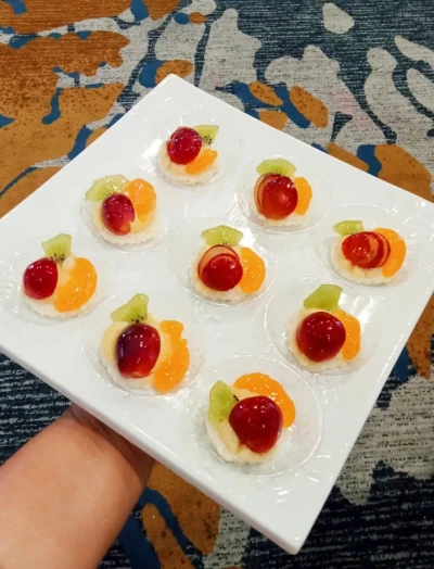 Fruit Canape