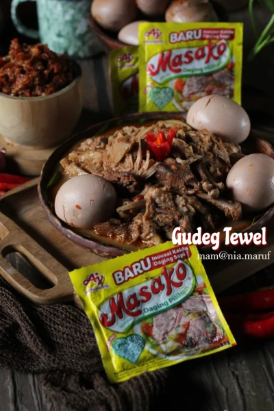 Gudeg Tewel (Nangka Muda)