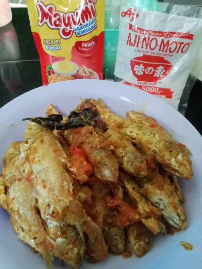 Ikan bumbu kuning