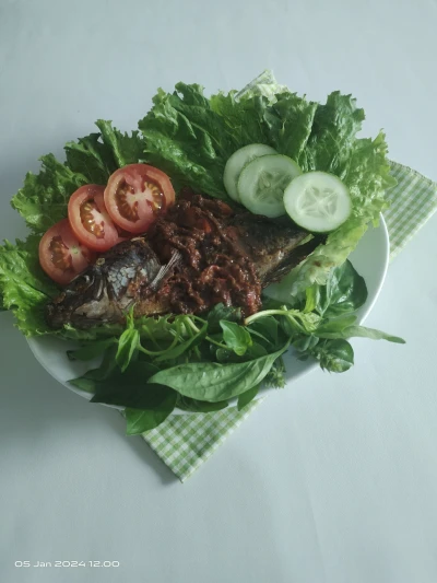 Ikan nila bakar