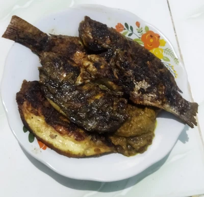 Ikan Nila Panggang Bara