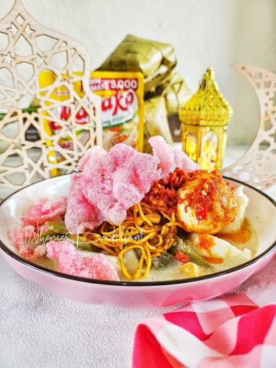 Katupek Gulai Tauco Khas Minang