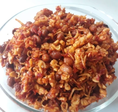 Kering tempe,teri dan kacang
