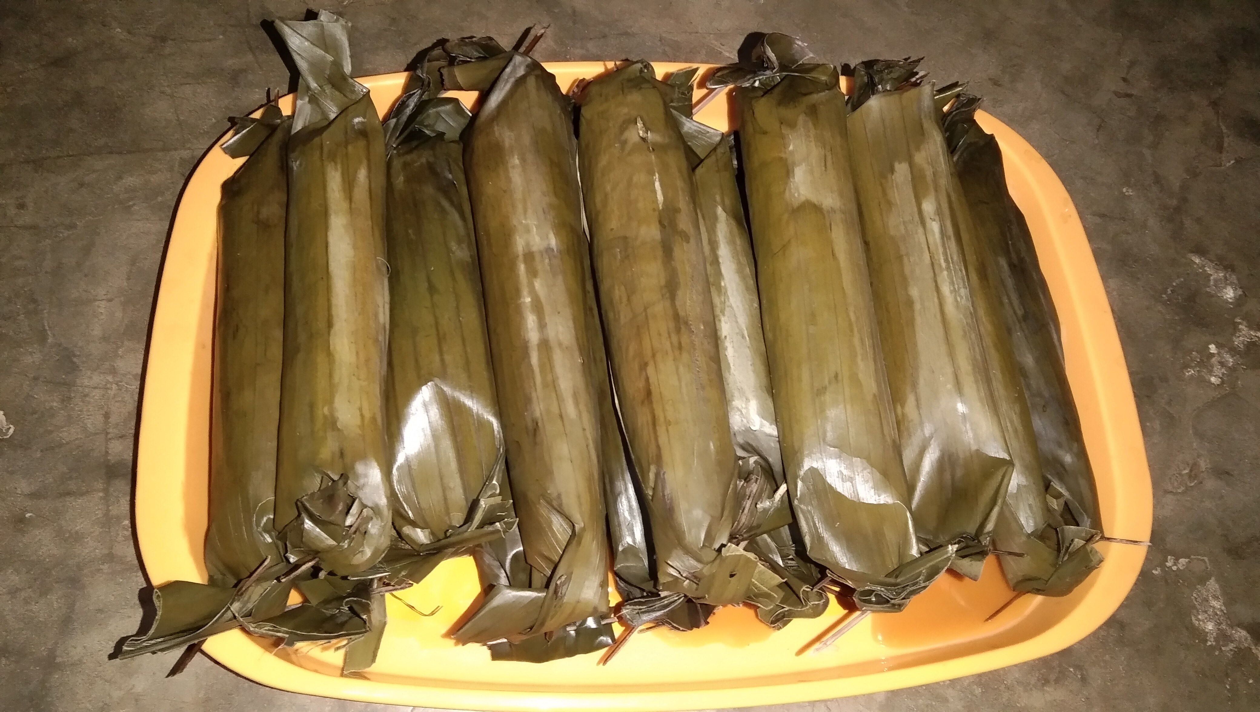 Lontong daun