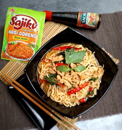 Mie Ayam Suwir Kemangi