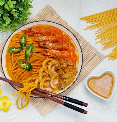 MIE GOMAK SEAFOOD KUAH CREAMY