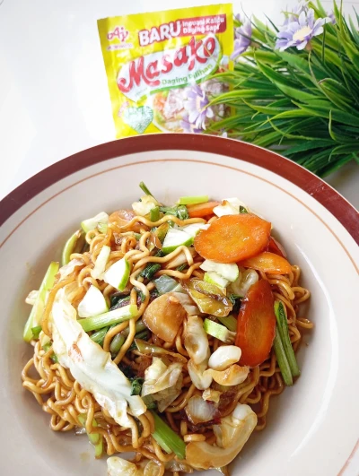 Mie goreng pedas