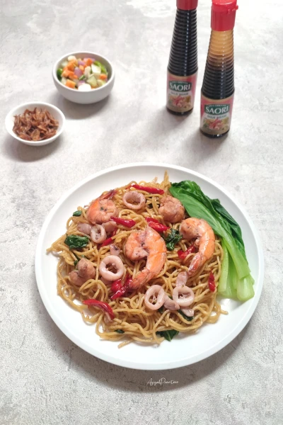 Mie goreng seafood