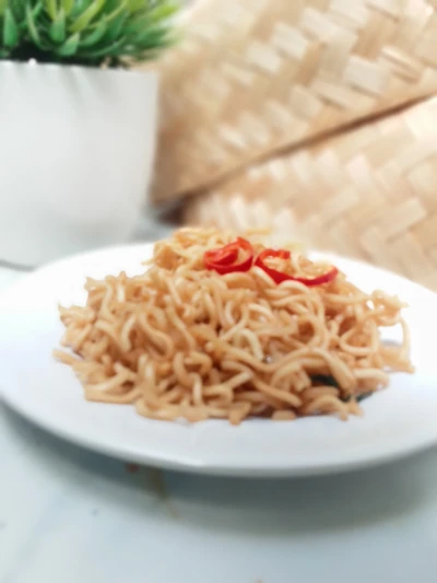 Mie Kuning Goreng