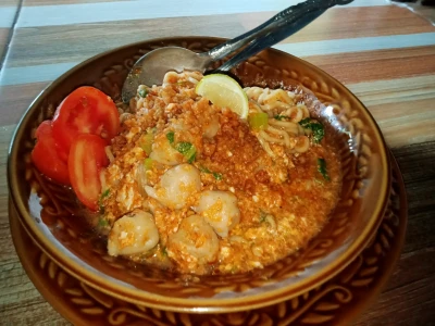 Mie nyemak kuah