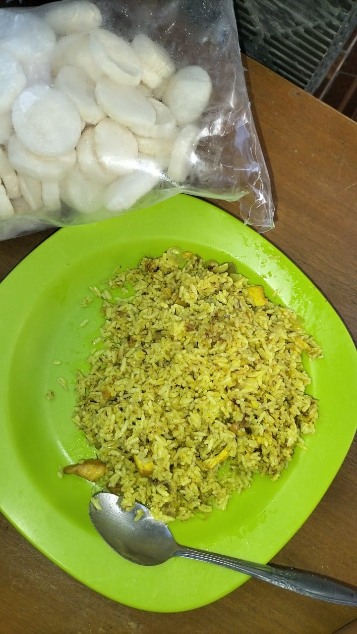 Nasi goreng ayam kampung