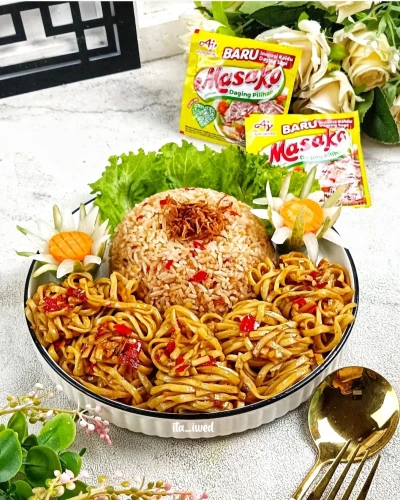 NASI GORENG MI