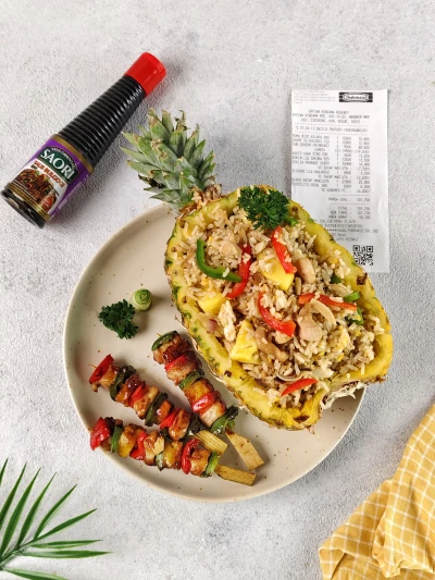 Nasi goreng nanas bulgogi dan sate ayam bulgogi
