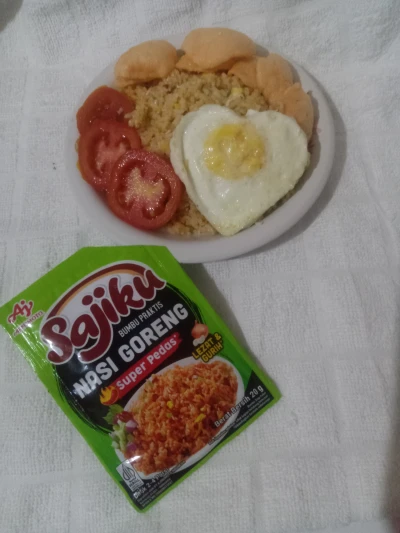 Nasi Goreng Pedas Ala Sajiku