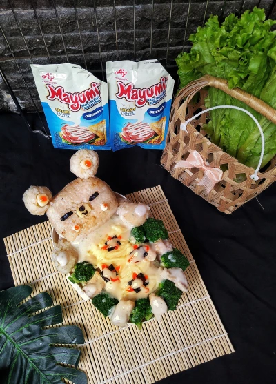 Nasi Kaldu Ayam & Ayam Keju Brokoli Mayumi