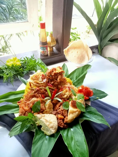Nasi kuning spesial