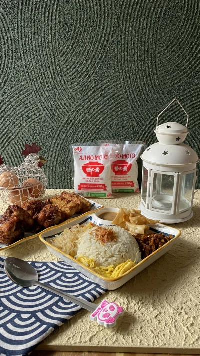 Nasi Uduk Ayam Sereh Gurih