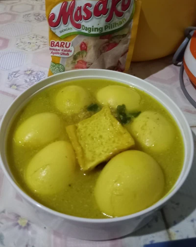 Opor Telur dan Tahu sehar ala @masako