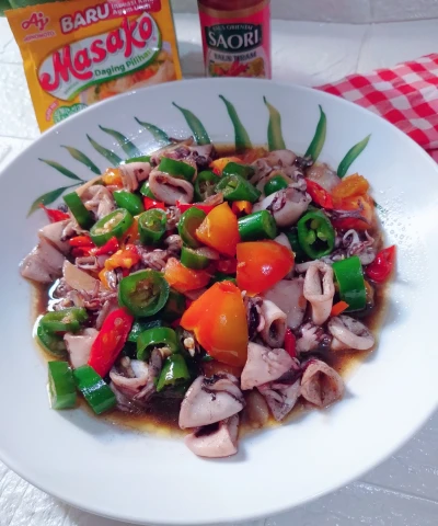 Oseng cumi cabe hijau Saori