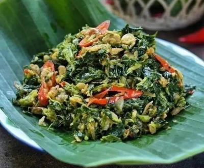 Oseng Daun Pepaya Ala Masako
