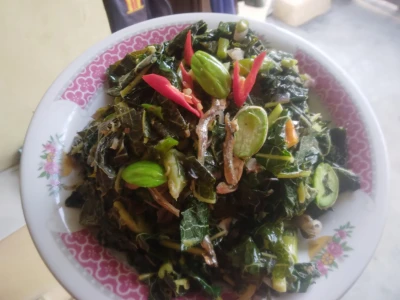 Oseng godong kates