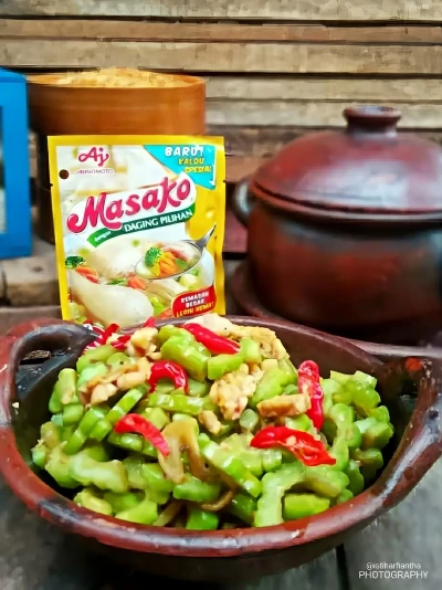 Oseng Pare Tempe