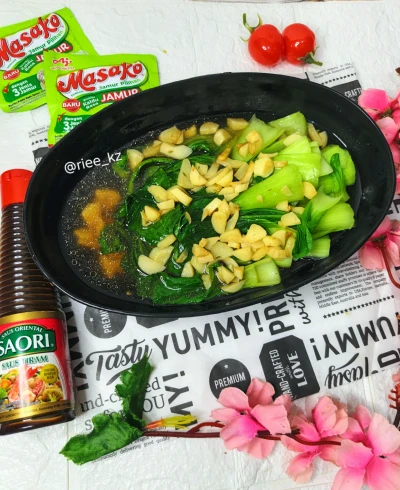 Pakcoy bawang putih