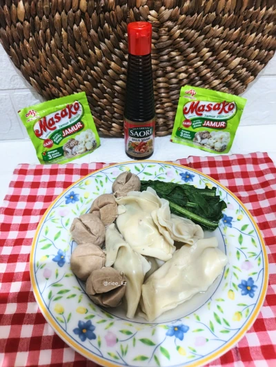 pangsit isi ayam