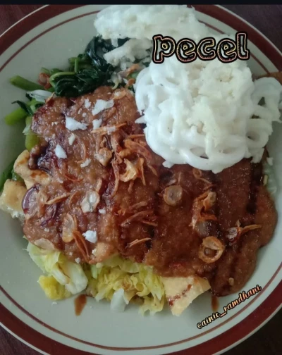 Pecel (salad Sunda)