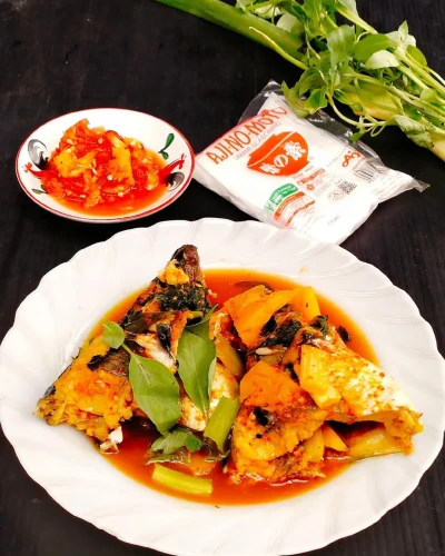 Pindang Patin Sambal Nanas ala AJI-NO-MOTO®