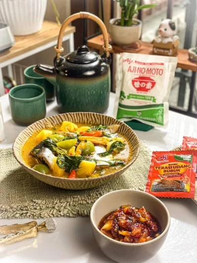 PINDANG PATIN SAMBAL NANAS APA AJI-NO-MOTO