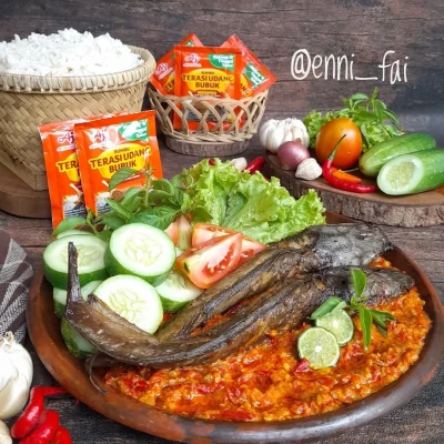 Sambal Penyetan Lamongan