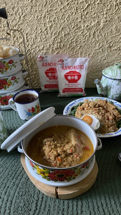 Sambal Tumpamg Tempe Bosok