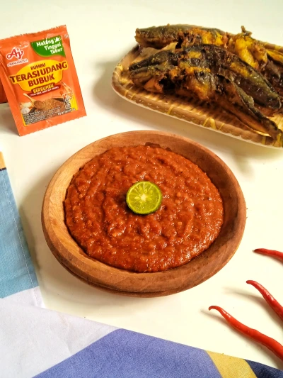 Sambel Pecel Lele Super Pedas