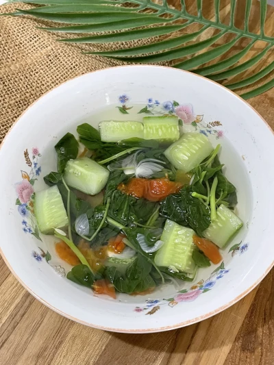 Sayur Bening Bayam Timun