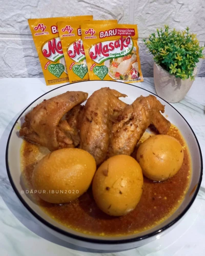 Semur Ayam dan Telur